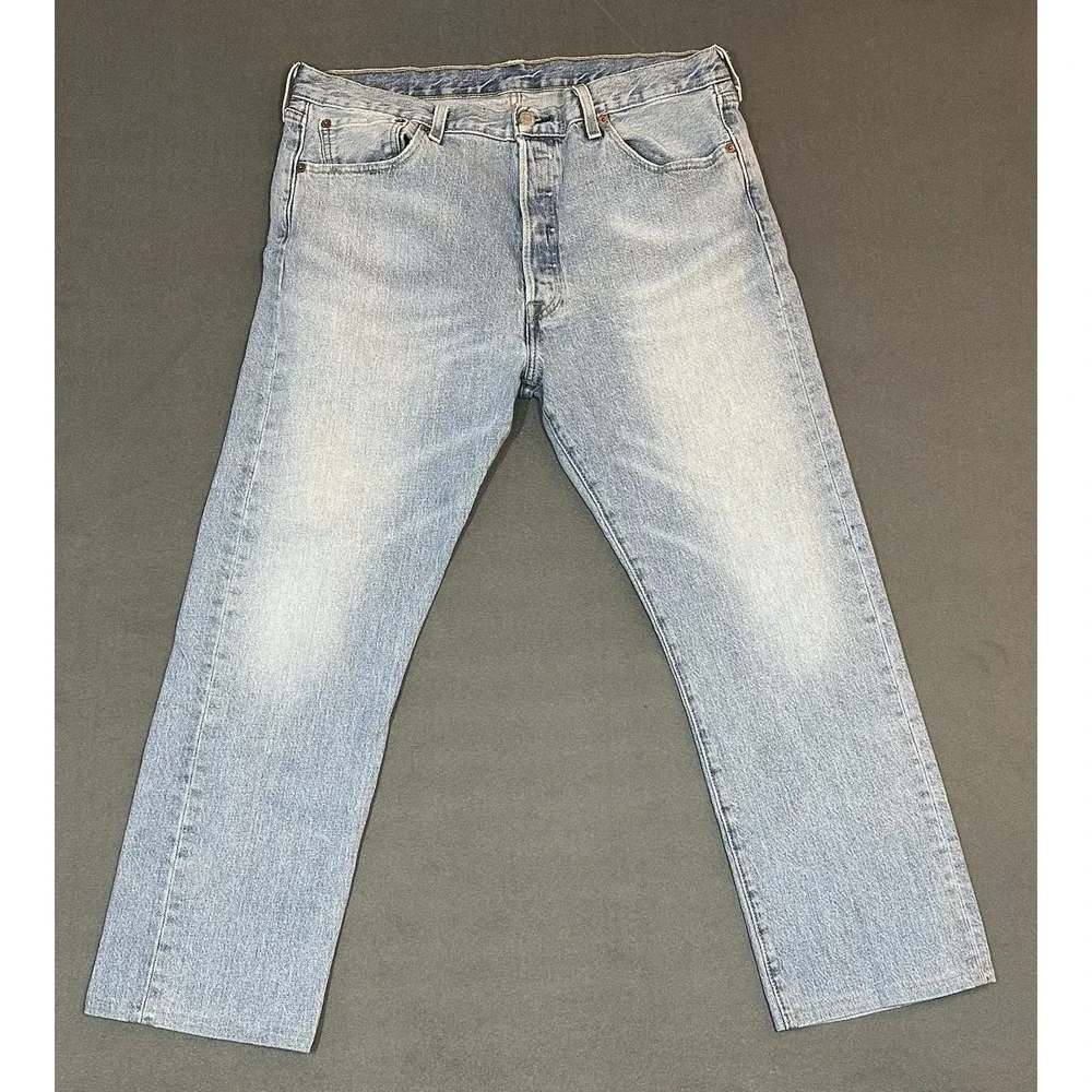 Levi's 501 Jeans Mens Blue Denim Light Wash Button Fly Straight Leg Size 36x30